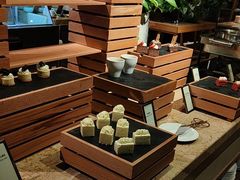 -大中华希尔顿酒店-念自助餐·嗨啤·小龙虾