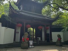 -杭州黄龙洞