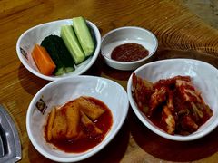 -喇喇排骨火锅·传统韩式脊骨汤(望京西园总店)