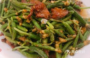 Cucumber Stir-Fried with Beef