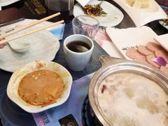 -名都晓荷塘主题火锅(海城街店)