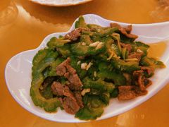 -覃记海鲜美食餐厅