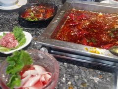 -二荆条·蜀鲜汇城市森林火锅