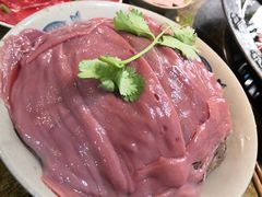 -渝嘴小老弟老火锅(华新村店)