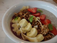 -ROAST coffee & eatery