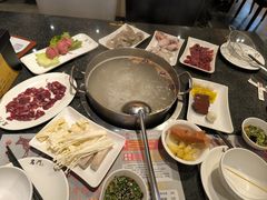 -名门潮牛·鲜牛肉海鲜火锅.烧烤自助餐厅(诚丰广场店)
