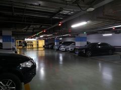 -BHG Mall（顺义店）-停车场