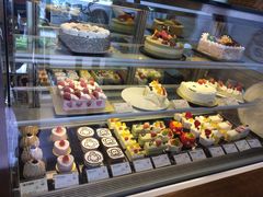 -米熊蛋糕店(天虹商场西丽店)