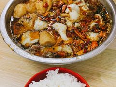 酸菜鱼配米饭-黑皮酸菜鱼(绣花巷店)
