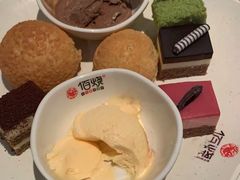 -佰烧海鲜烤肉火锅自助(世茂国际广场店)