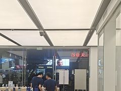 -华为授权体验店(华强北远望数码商城)