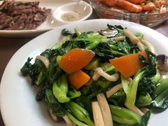 -凤嫂农家乐(梁弄店)