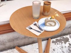 -Line 咖啡(石厦花园店)