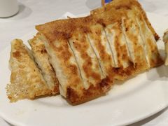 招牌锅贴-大眼锅贴水饺(河东店)