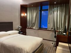 -上海龙之梦万丽酒店