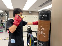 -琪航健身工作室(杨高南路地铁站店)