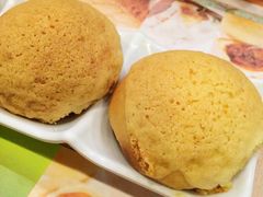 酥皮焗叉烧包-添好运点心专门店(深水埗店)
