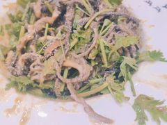 -六和聚传统烤鸭.天津菜(和平店)