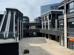 -瑞幸咖啡(石榴中心店)