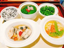 -乐茵敔山湾月子中心(独栋湖景店)