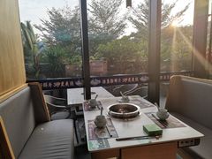 靠窗位-马家斑.鲜鱼火锅(松湖万科店)