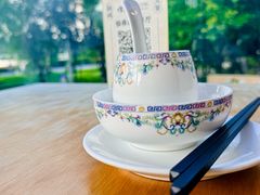 -怡得饭庄·30年老店·宋大妈昆明菜