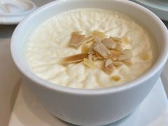 双皮奶-悦满楼·西关名点·湛江名菜(航空综合大厦店)