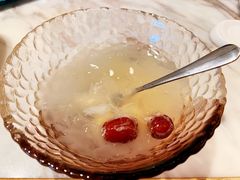 莲子银耳汤-莆田餐厅PUTIEN(三里屯店)