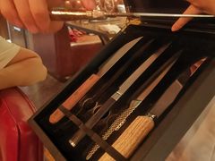 -恰餐厅及酒吧 CHAR Bar & Grill (北京丽都皇冠假日店)