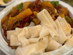 -汗腾格里·风味餐厅(新疆驻京办店)