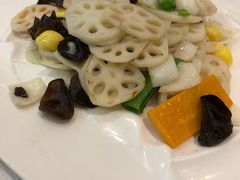 荷塘月色-胜记为食家·创新粤菜(车公庙店)