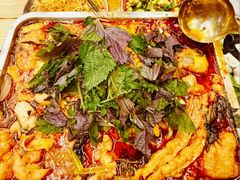 -后街佬·炭火鲜鱼杂(33小镇店)