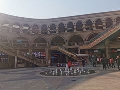-王府井奥莱临潼小镇(临潼店)