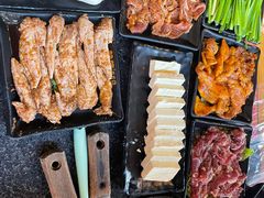 -赞酱川式烤肉(蜀都万达店)