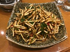 -新凯里酸汤鱼(飞山街店)
