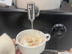 -上海虹桥中心爱琴海亚朵S酒店