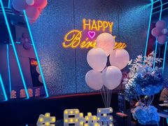 -唯爱KTV聚会餐厅(仙林东城汇店)