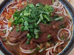 -牛师傅牛肉面(尚隆路店)