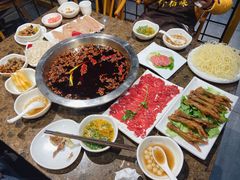 -仟佰味鲜货火锅(中央公园)