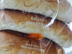 棒棒搭面包-巴黎贝甜(龙江店)