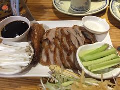 满园烤鸭-满园春饼(宜昌万达店)