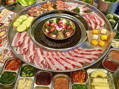 -哈哈碳都·牛肋条无限自助烤肉(宝龙店)