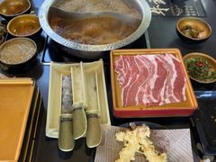 -牛武士寿喜烧·和牛火锅自助(全球首店)