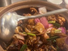 -胡须佬鸡煲四季火锅店(石厦西村直营店)