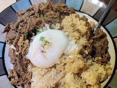 豪华五层牛肉饭-二丁目食堂(铁西星摩尔店)