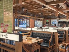 -明洞阿姨·韩式酱蟹烤肉·创意料理(三元桥店)