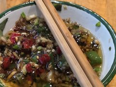 -拈签一笑黄牛肉辣卤串串