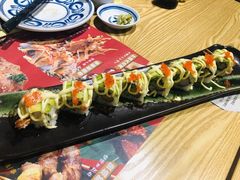 牛油果软壳蟹卷-鱼民·现造寿司(育德店)