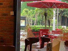 -拉亚汉堡经典餐厅(商城路店)