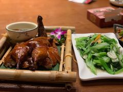 -老滇山寨•云南特色菜•地方菜•民族风情歌舞表演(金碧店)